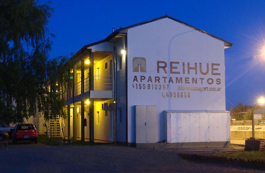 Aparthotel Reihue Apart à Plottier Extérieur photo